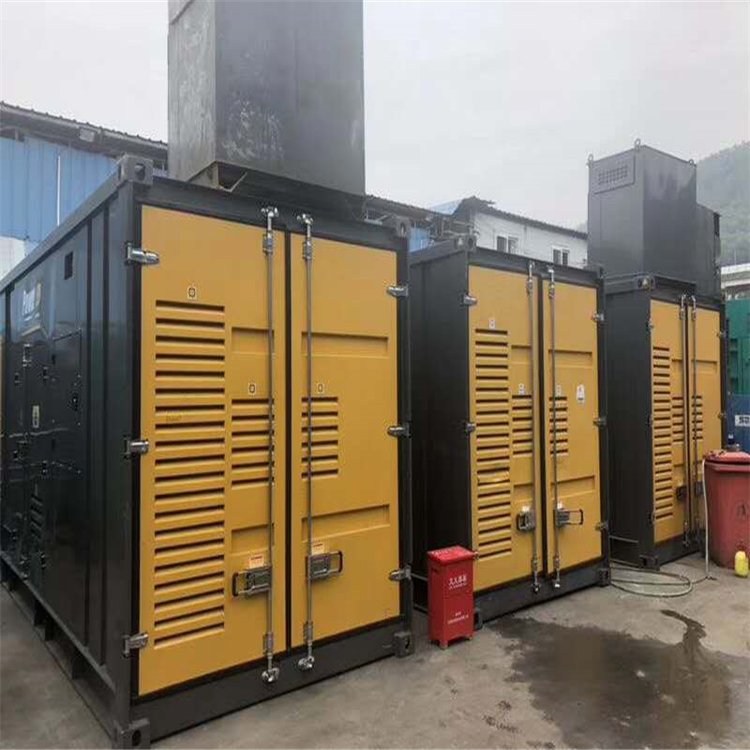 南川温度变化对不同类型欠压保护装置的可靠性影响有何差异？